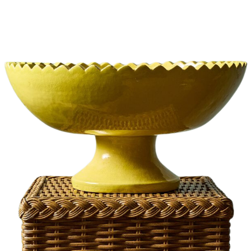 GreenRow Decorative Scallop Trimmed Pedestal Bowl chatreuse